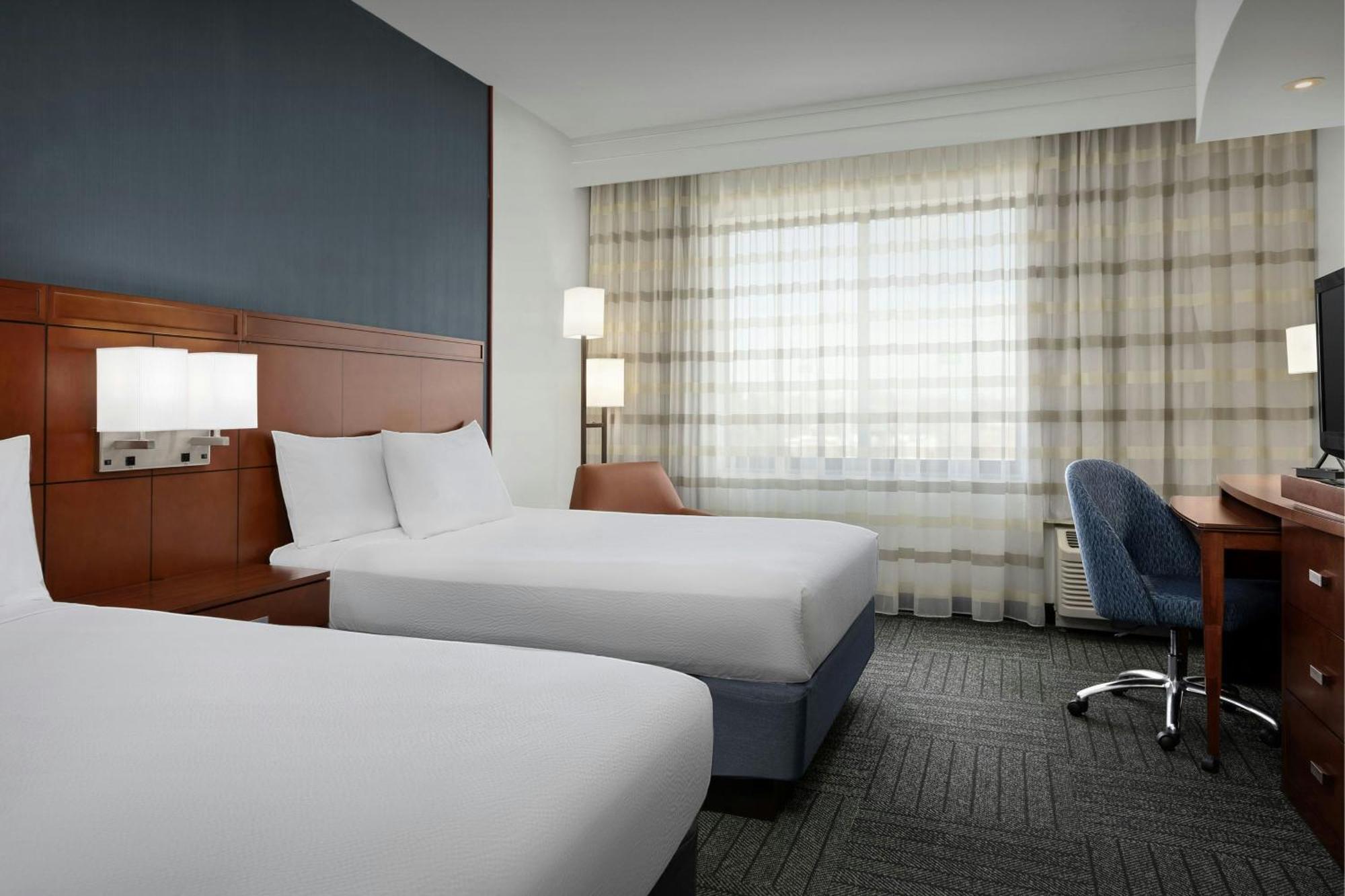 Hotel Courtyard By Marriott Salisbury Extérieur photo