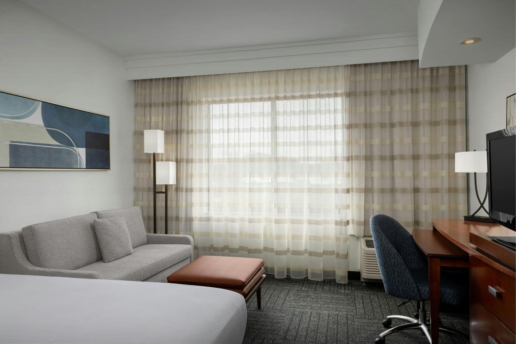 Hotel Courtyard By Marriott Salisbury Extérieur photo