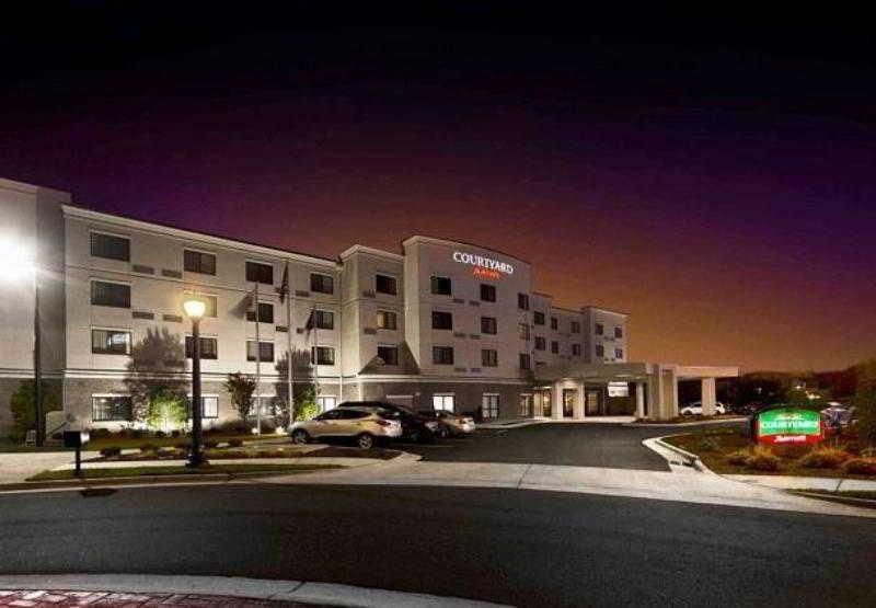 Hotel Courtyard By Marriott Salisbury Extérieur photo